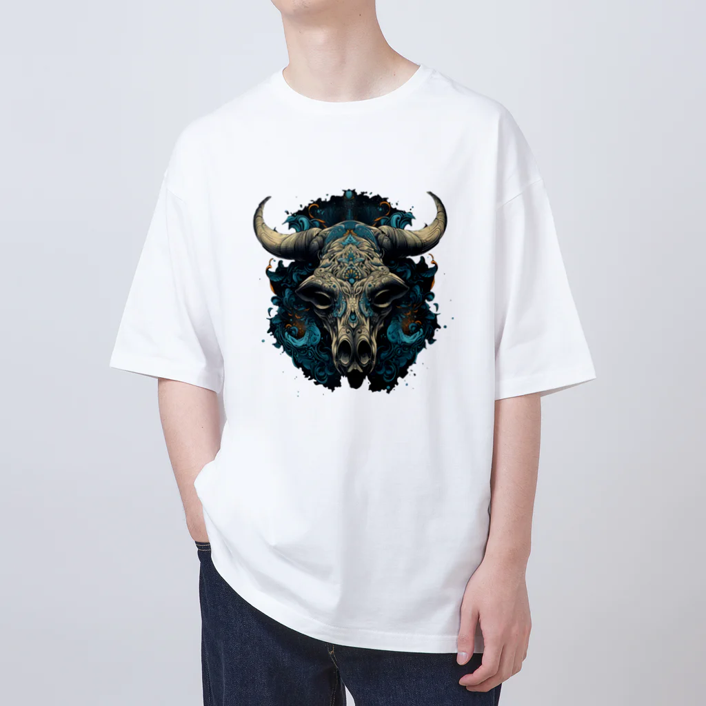 Luminorの牛頭幻想図 Oversized T-Shirt