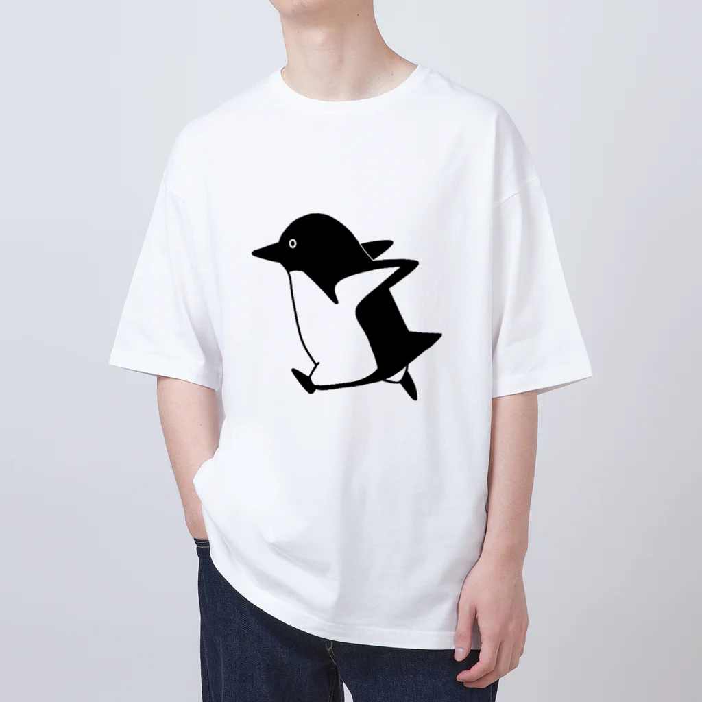 PGcafe-ペンギンカフェ-の走るアデリーペンギン Oversized T-Shirt