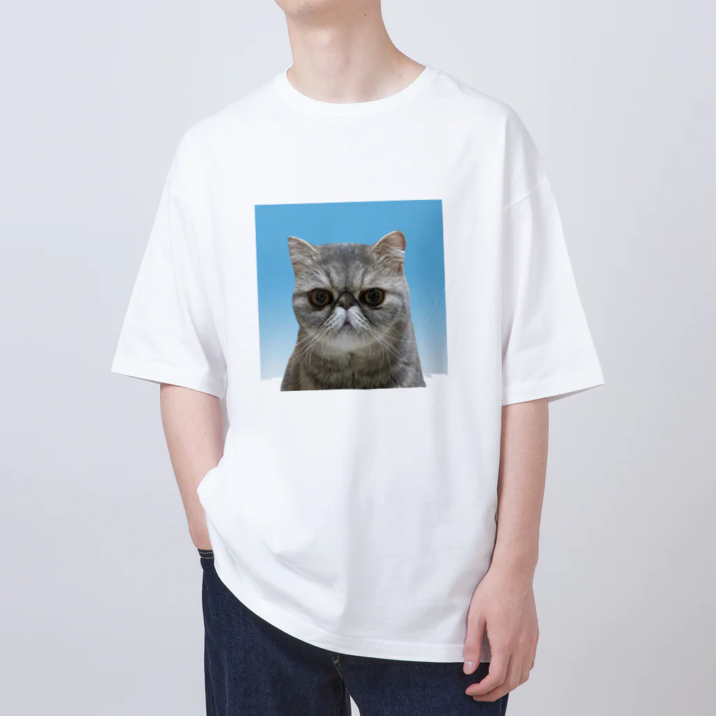 チャンドゥの証明写真 Oversized T-Shirt