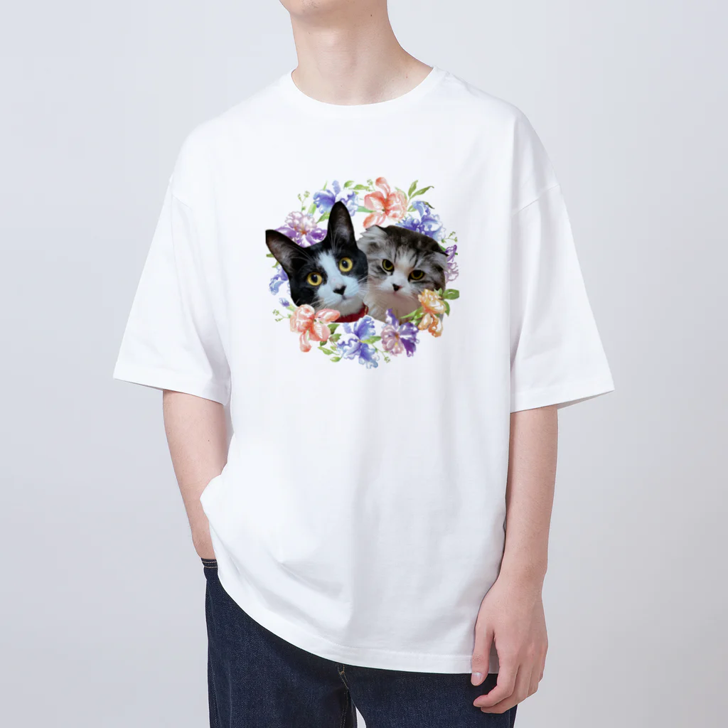 ゆきリンアート【保護猫活動 支援】のゆきリン花輪 オーバーサイズTシャツ