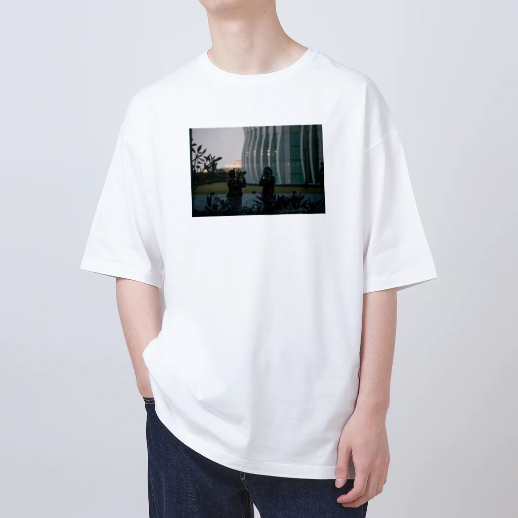 Hongyi Suの蘇珊日常 Oversized T-Shirt