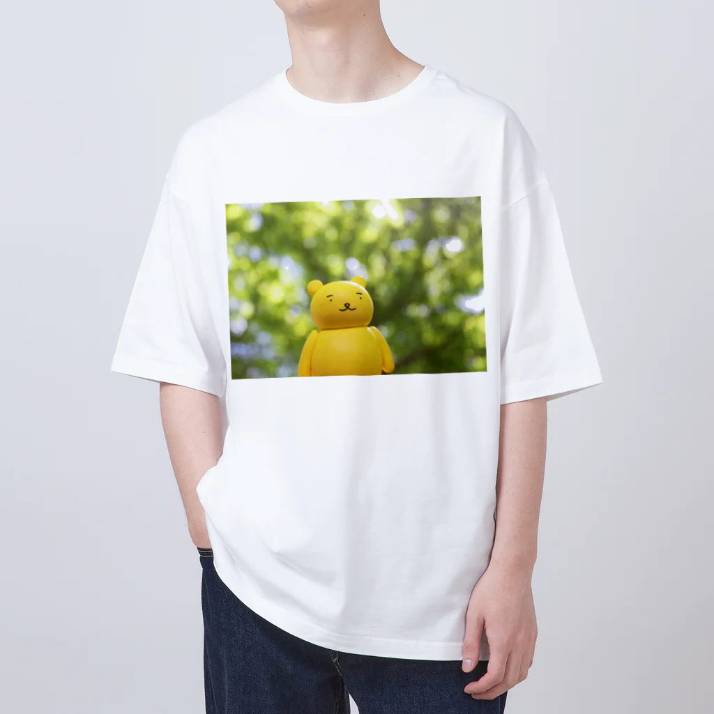 黄ぐまくんの部屋（きぐまくんのへや）の黄ぐまくん®︎（きぐまくん）のグッズ☆ Oversized T-Shirt