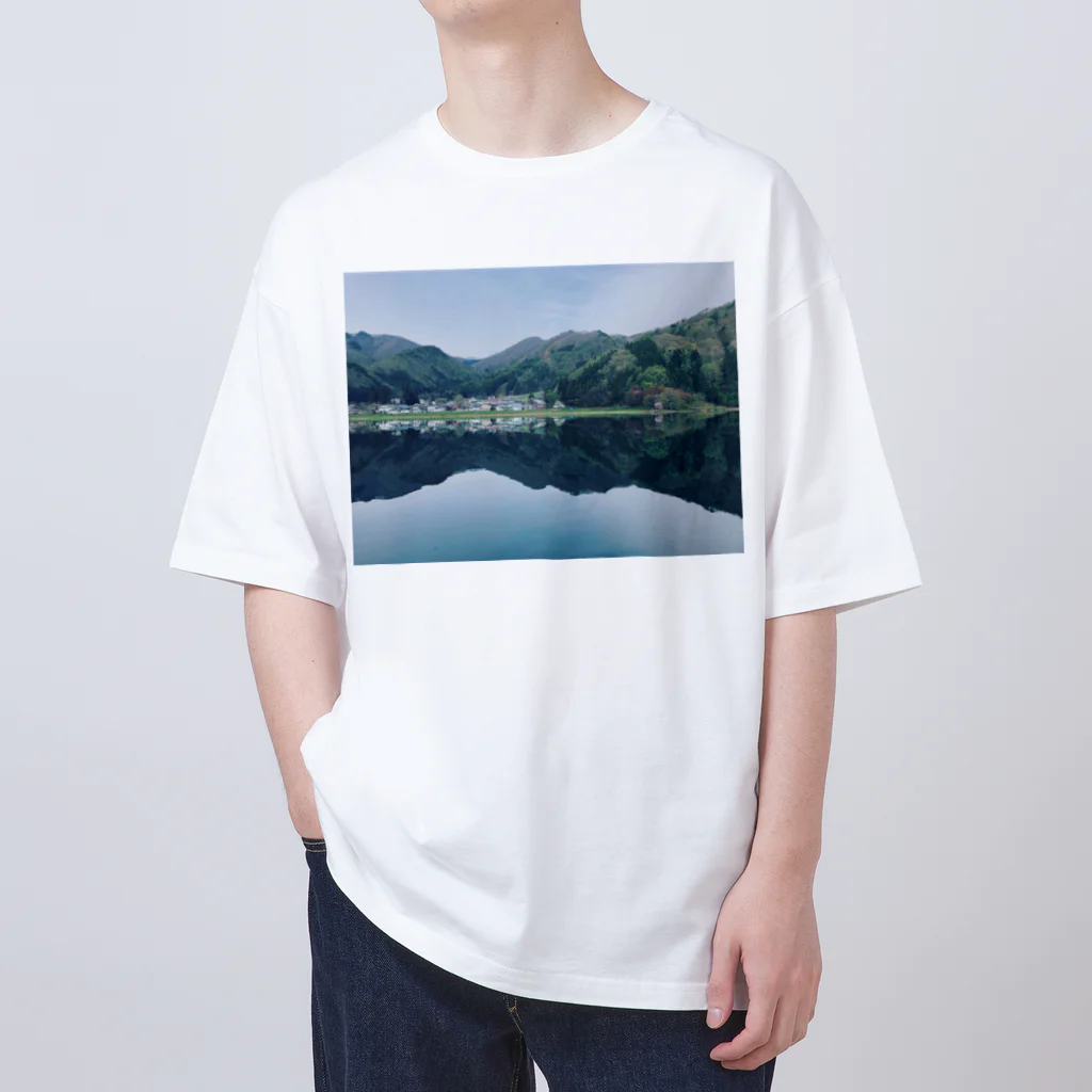 signの中綱湖Tシャツ Oversized T-Shirt