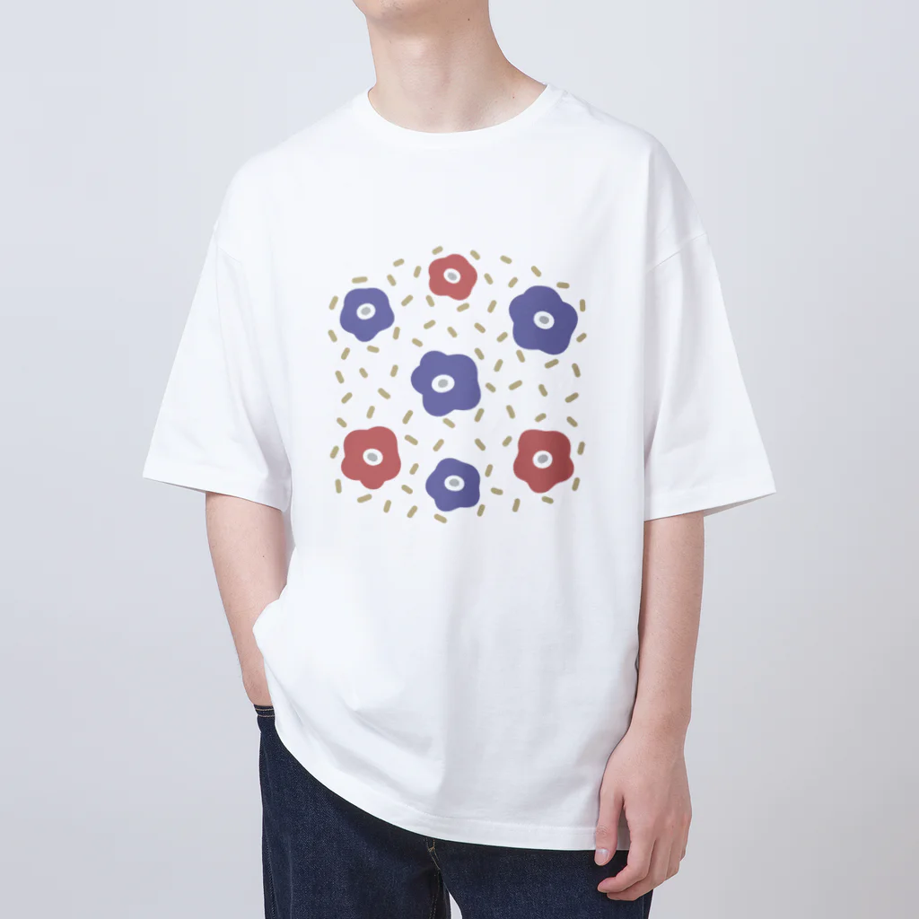 クリオネショップのポピーの花 Oversized T-Shirt