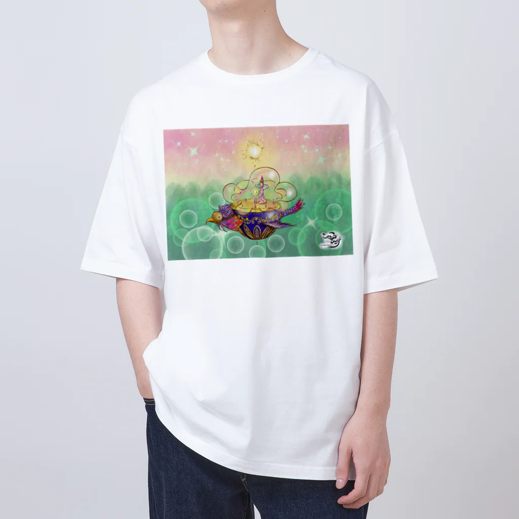 ハッピースマイルの神様の乗り物 Oversized T-Shirt