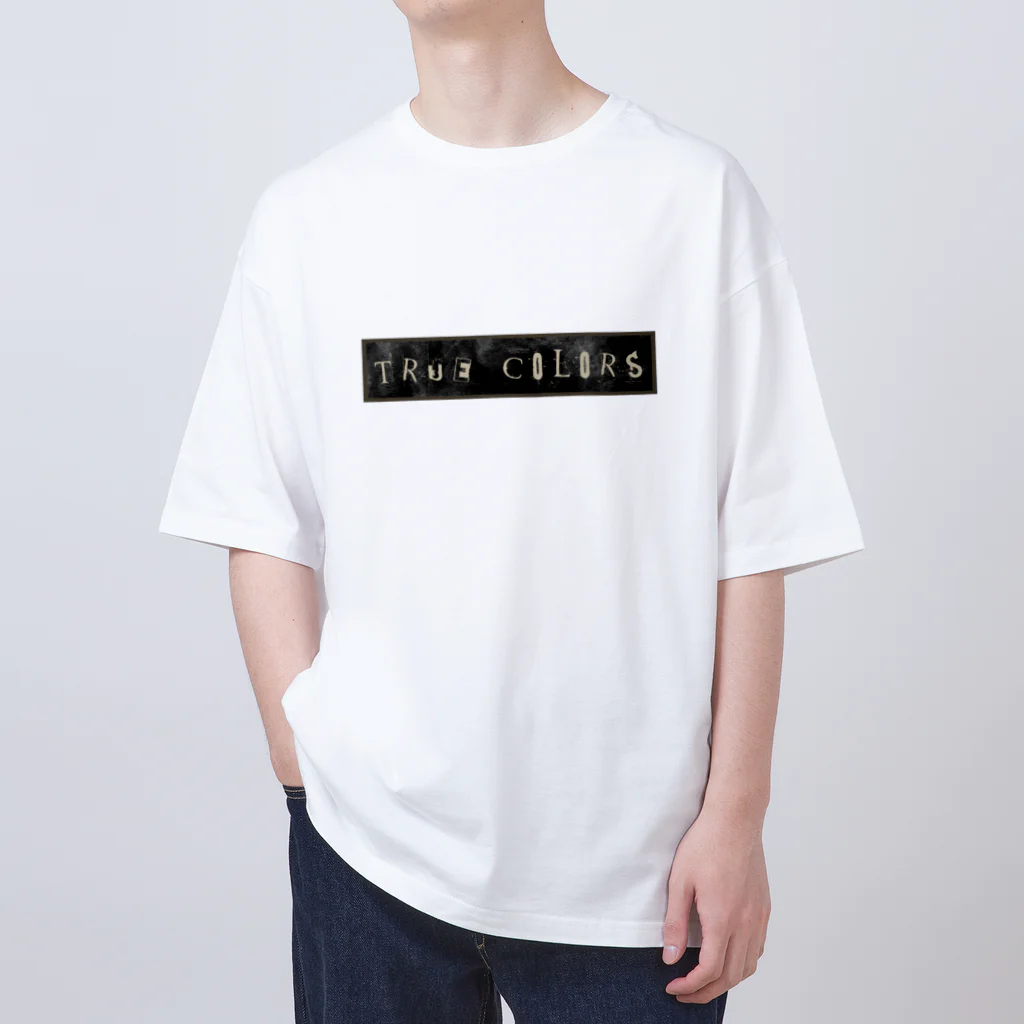 CharmyraのTRUE COLORS Oversized T-Shirt