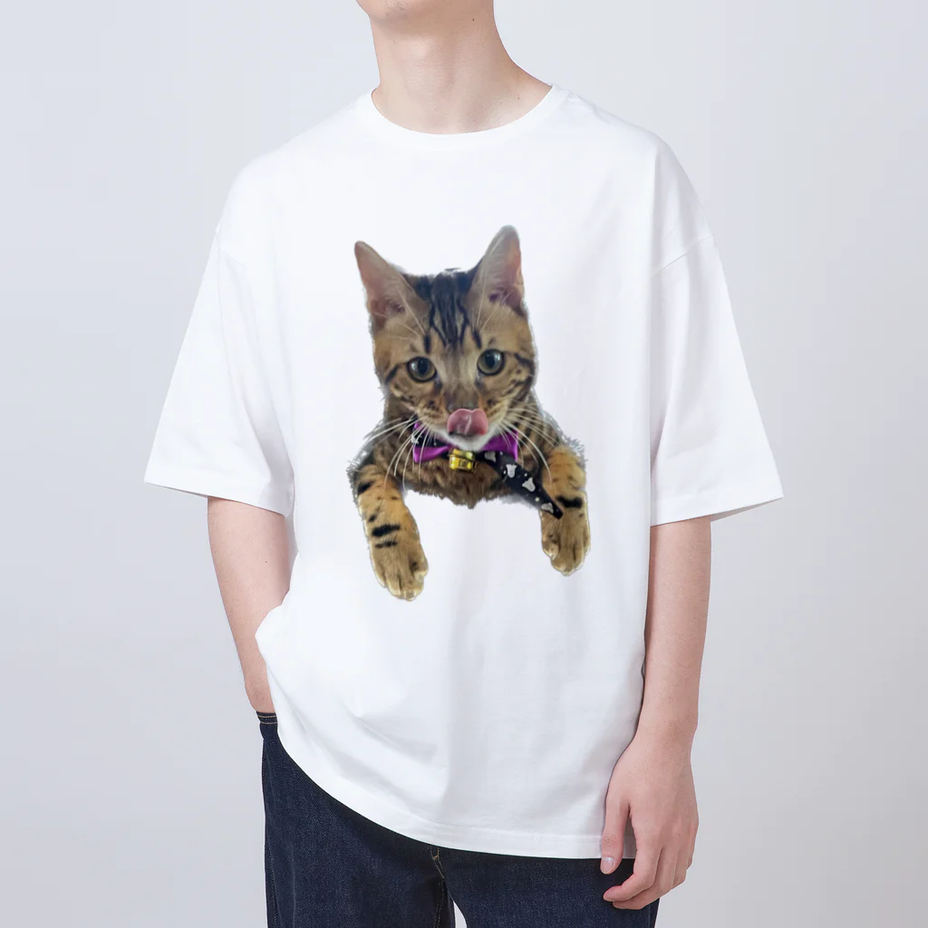 いくママ 猫との毎日のペロリンおむすび Oversized T-Shirt