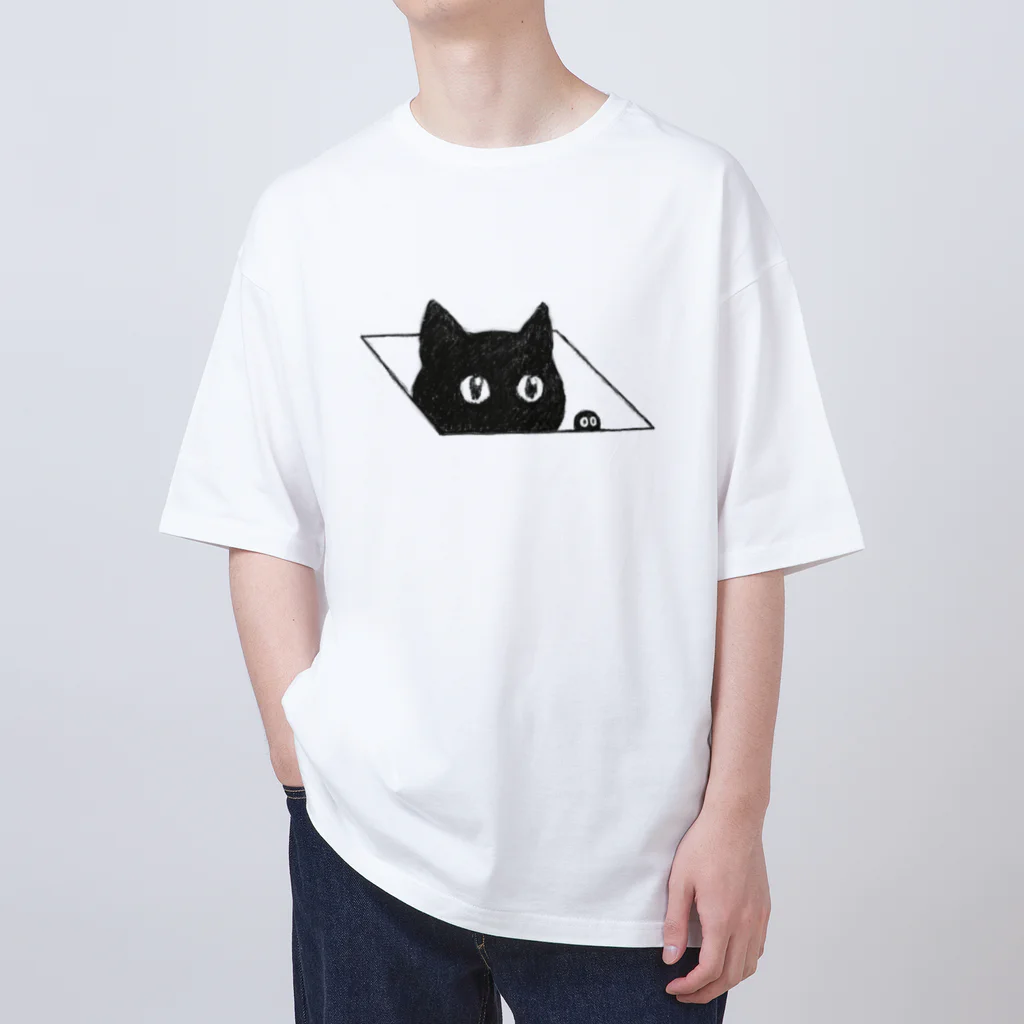 Q spaceのはことねこ オーバーサイズTシャツ