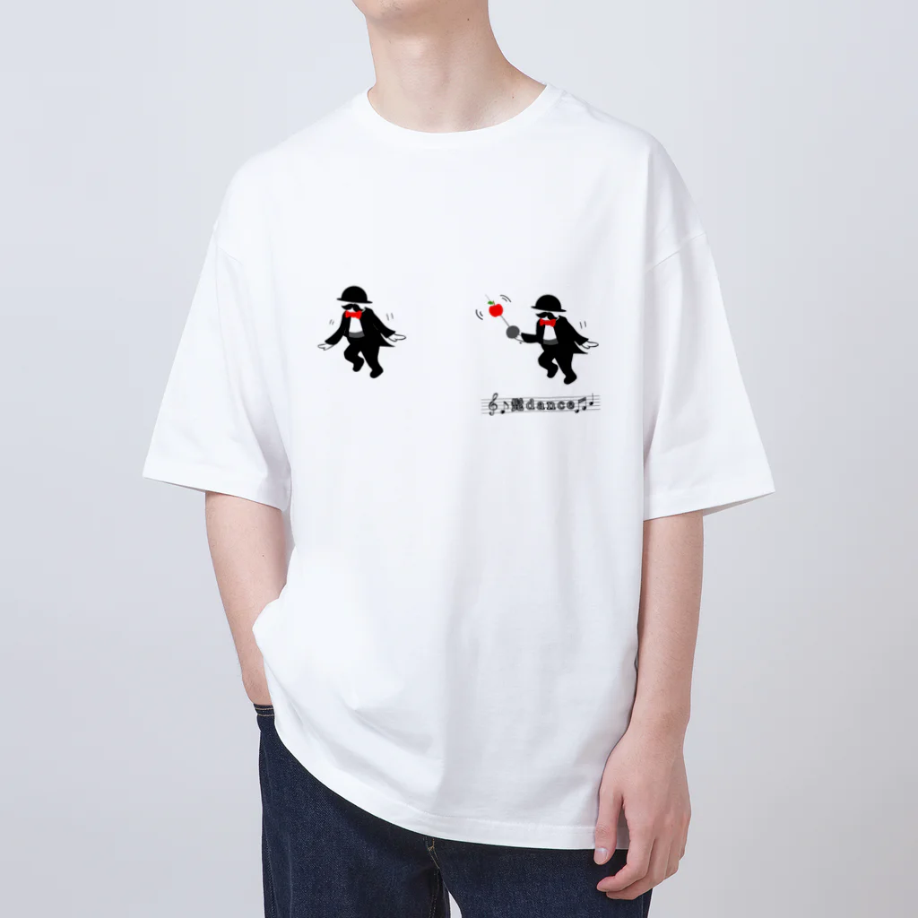 momolove のふたりで髭ダンス Oversized T-Shirt