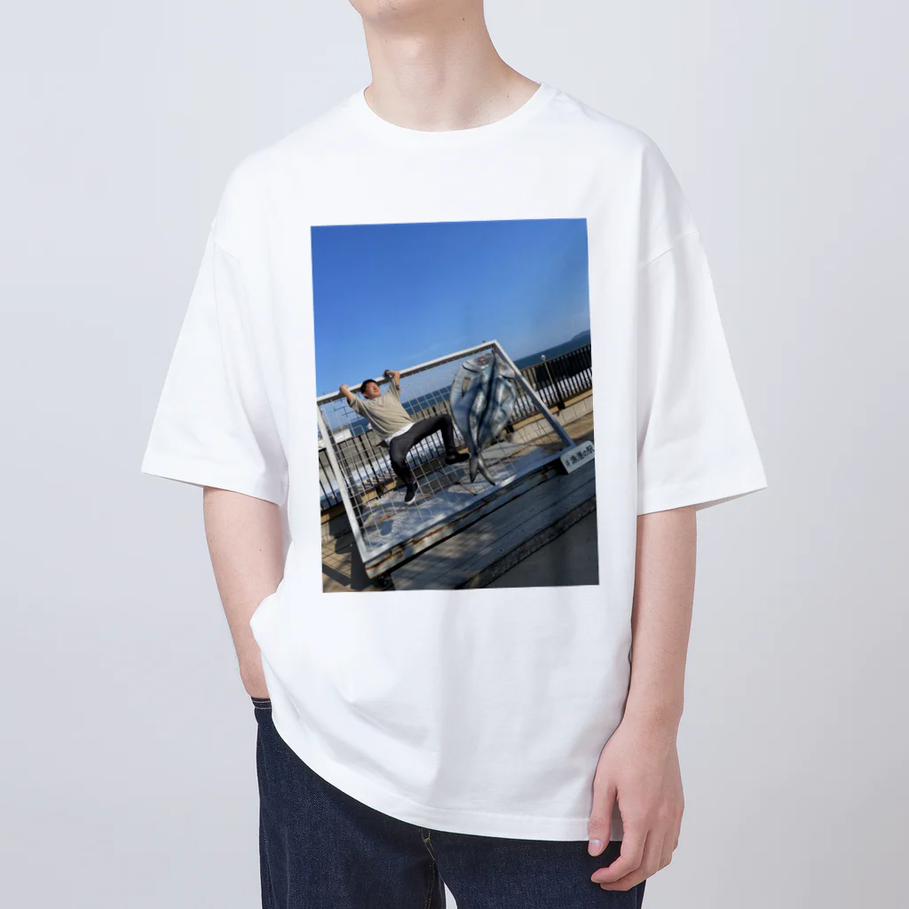 kazuya🌠nakagomi official shopのひもの　と　カズヤ Oversized T-Shirt