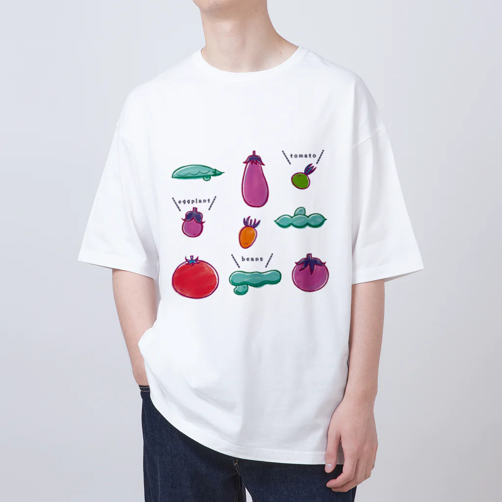 Aランチサラダ付SHOPの夏野菜たち Oversized T-Shirt