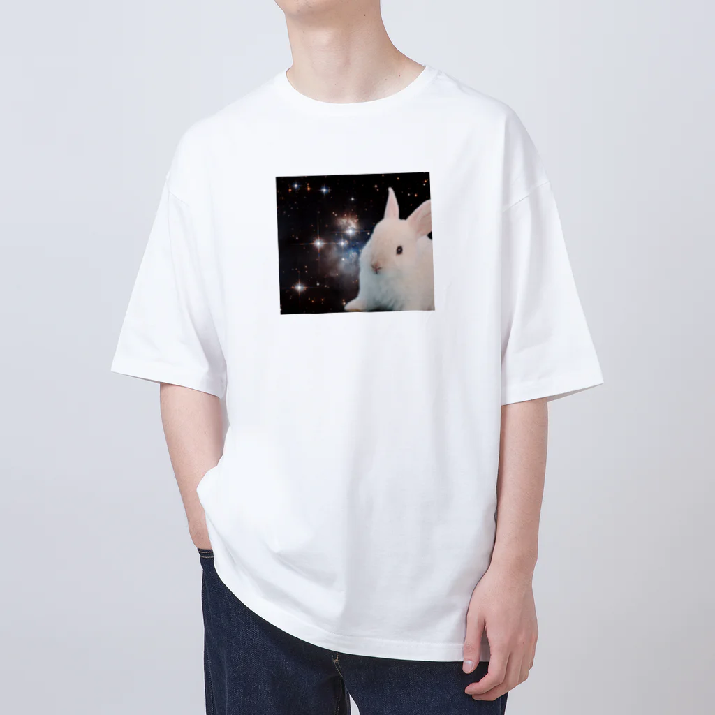 宇宙動物園の宇宙白うさぎ Oversized T-Shirt