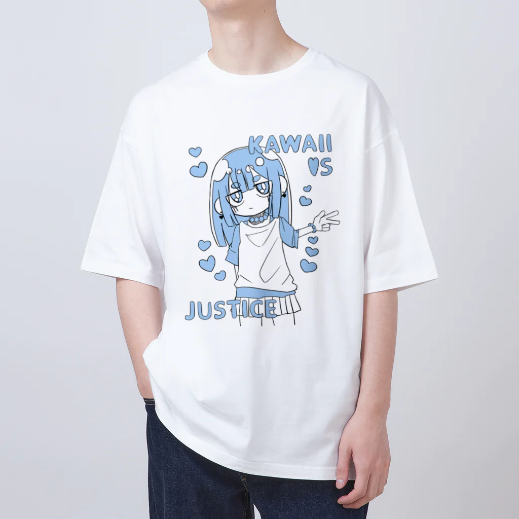 ライカのお店屋さんのKAWAII女の子（空色） オーバーサイズTシャツ