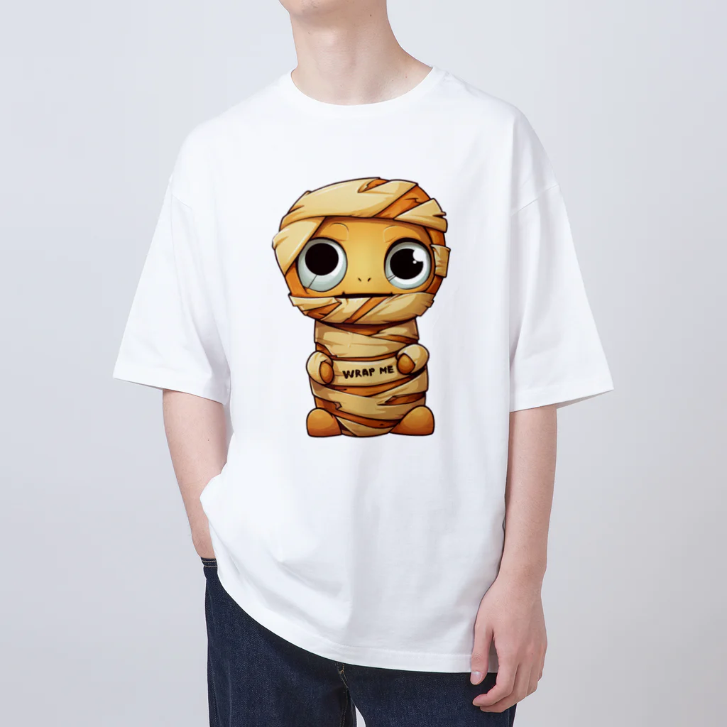 NeoNestのWrapped Wonders Halloween Collection: Mummy #05 オーバーサイズTシャツ