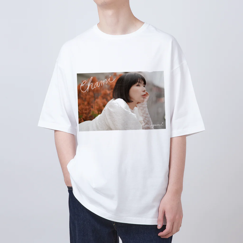 彩羽真矢のらくがきショップの彩羽真矢 ナチュラルポートレート Oversized T-Shirt