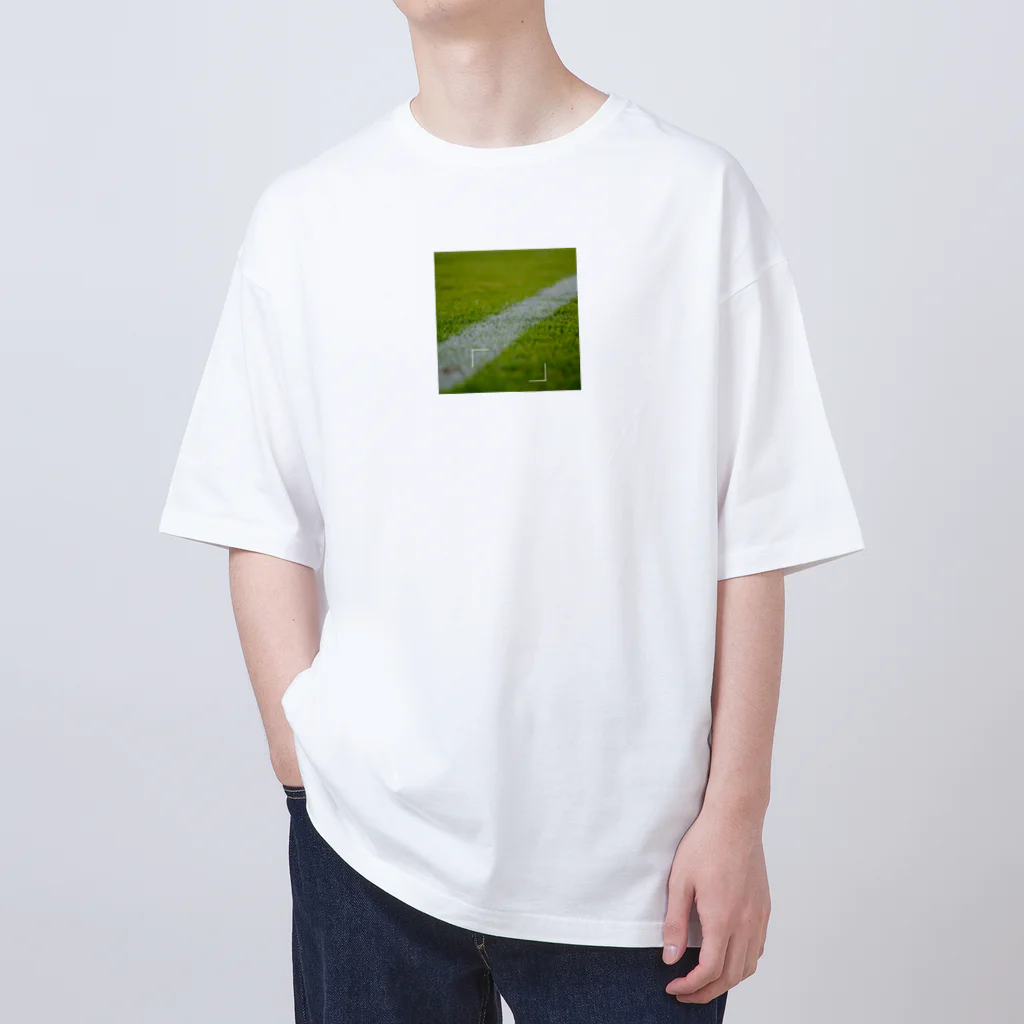 Innovat-Leapのタッチライン Oversized T-Shirt