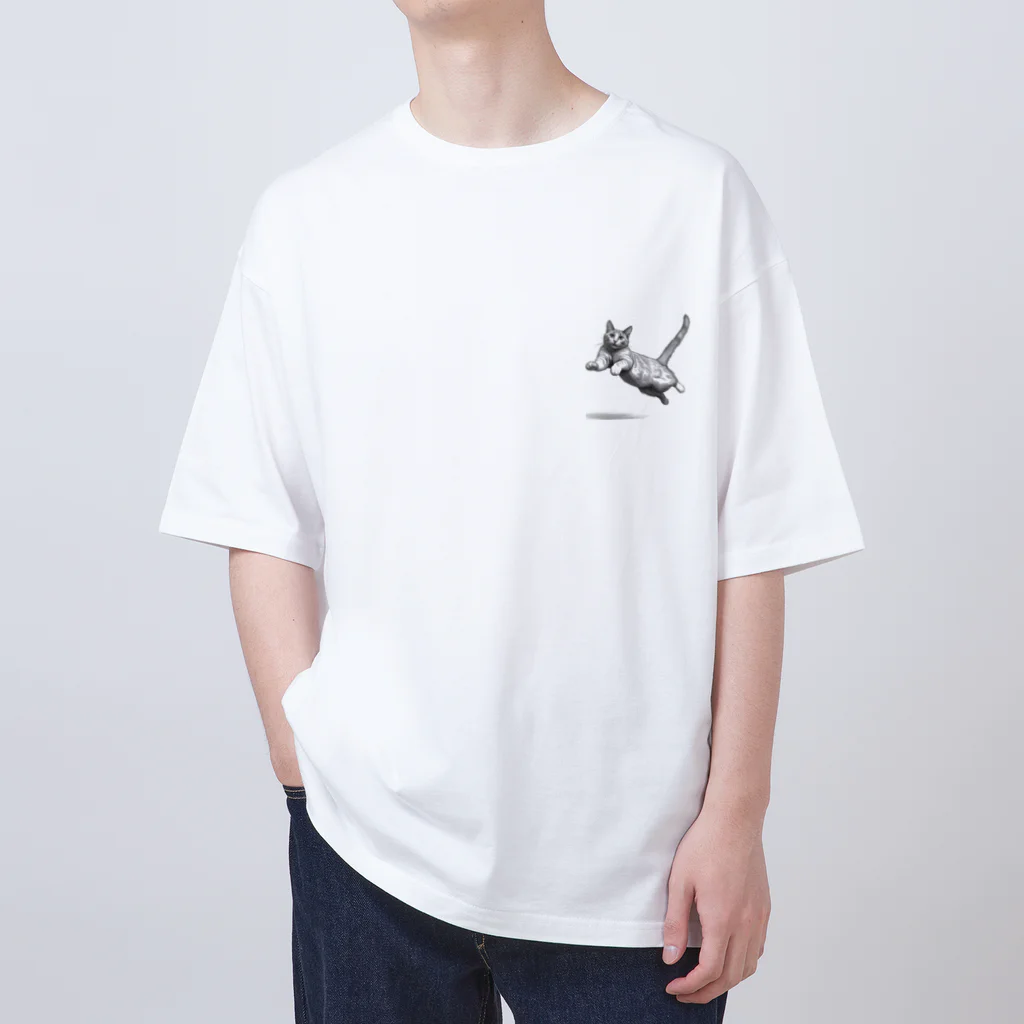 Shop Quonの跳ね猫 Oversized T-Shirt