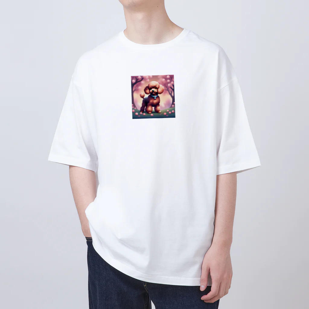 ChicCanvas Boutiqueの桜舞い散る中でたたずむ可愛いトイプードル Oversized T-Shirt