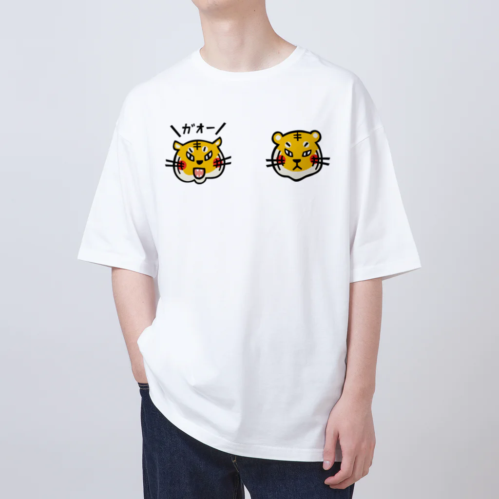 okamemonoの虎ガオー Oversized T-Shirt