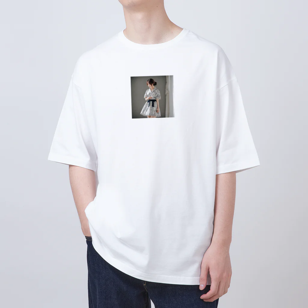 yusuke.shop1の物思いにふける女の子 Oversized T-Shirt