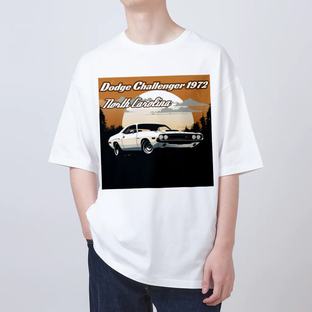 ｱｰﾄｷﾞｬﾗﾘｰ こっそり堂 (笑のDodge Challenger 1972 North Carolina モンスターマシーン オーバーサイズTシャツ