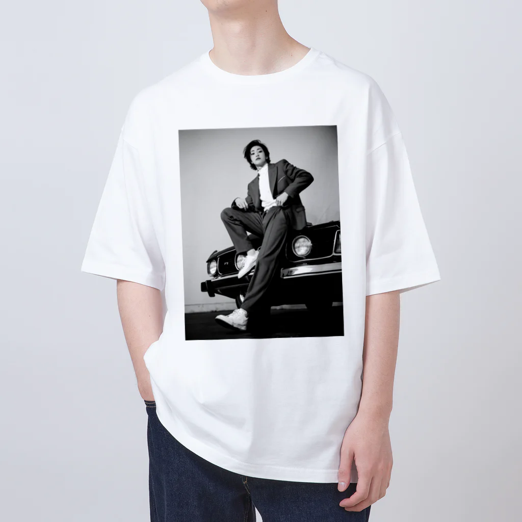 りん　チャンネルの男装レトロAI Oversized T-Shirt