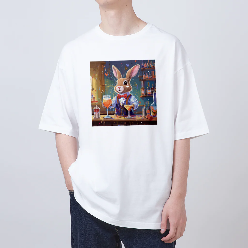 うさぎやのバーテンダーのうさぎ2 Oversized T-Shirt