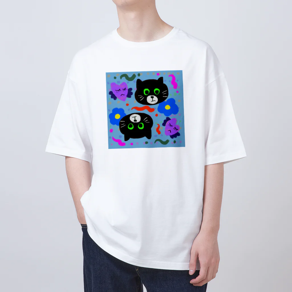 sara nerdの黒猫　2匹 オーバーサイズTシャツ