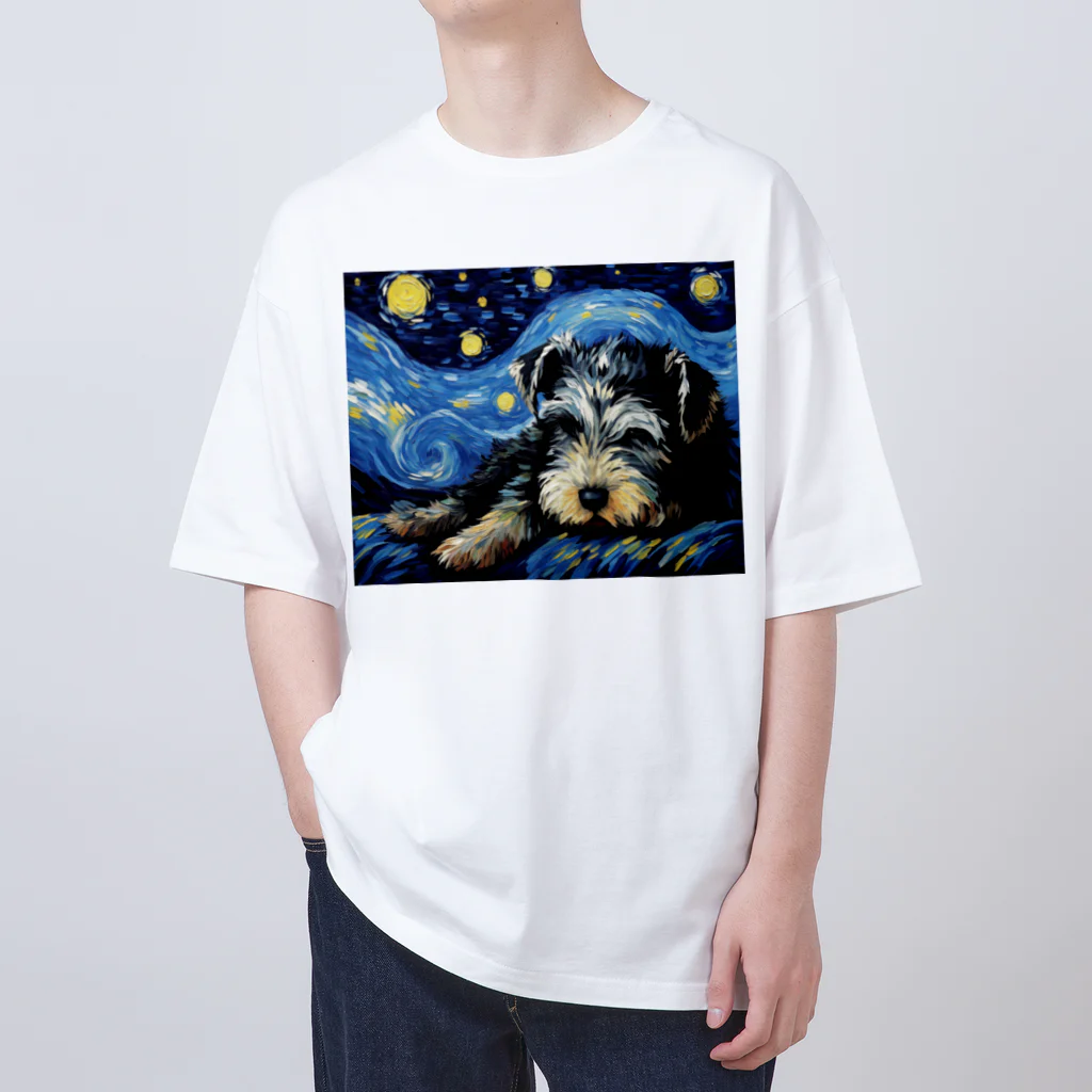 Dog Art Museumの【星降る夜 - シュナウザー犬の子犬 No.3】 Oversized T-Shirt