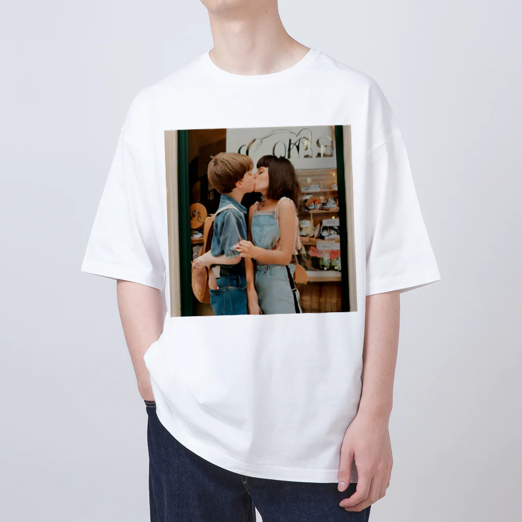 nonsakiのファーストキス Oversized T-Shirt