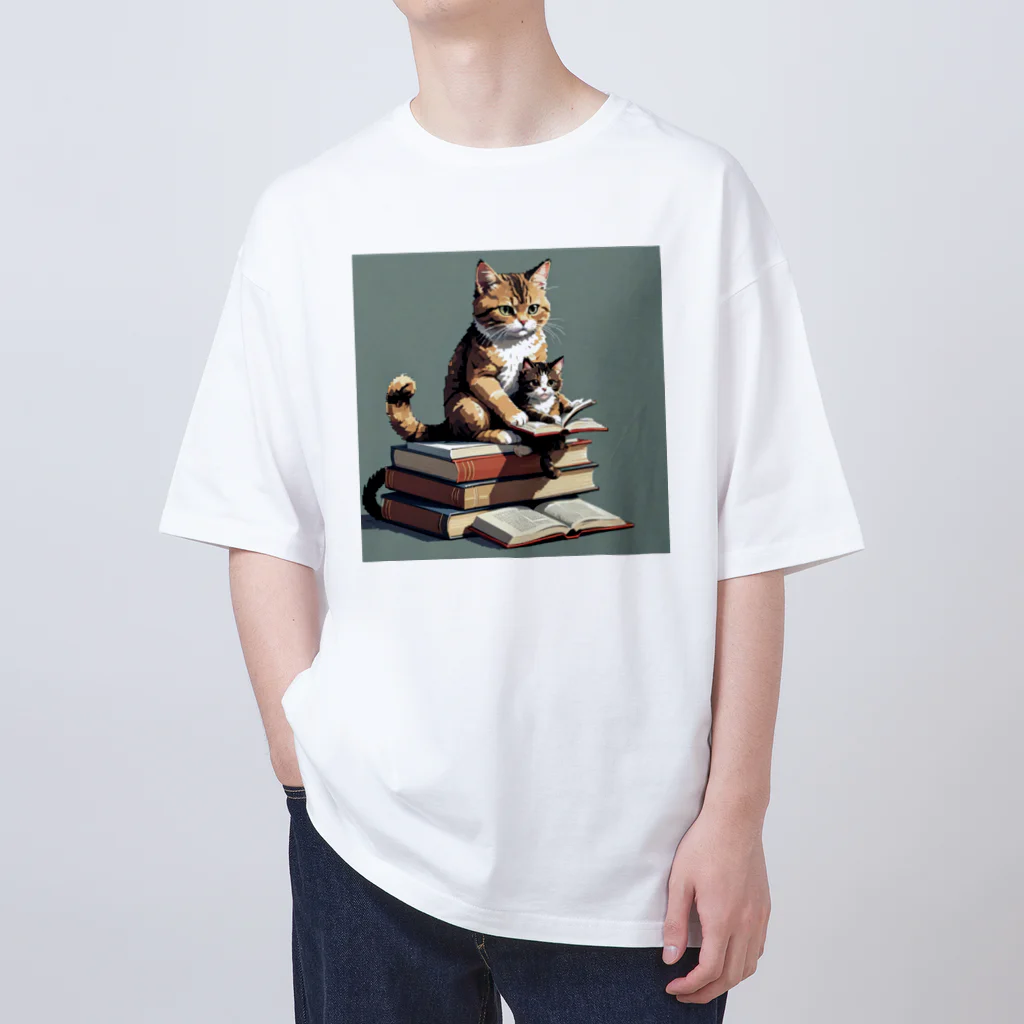 三毛猫shopの本を読む猫 オーバーサイズTシャツ