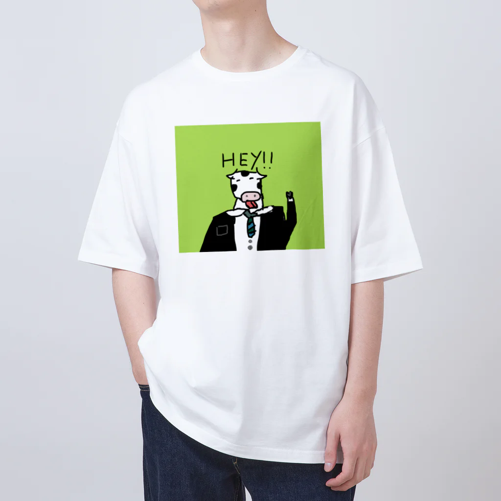 ゆる〜い動物ショップのHey!!牛 オーバーサイズTシャツ