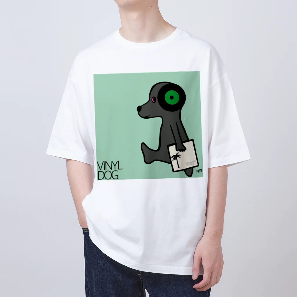 Posagodardy  ポサゴダルディのVinyl Dog Green ear オーバーサイズTシャツ