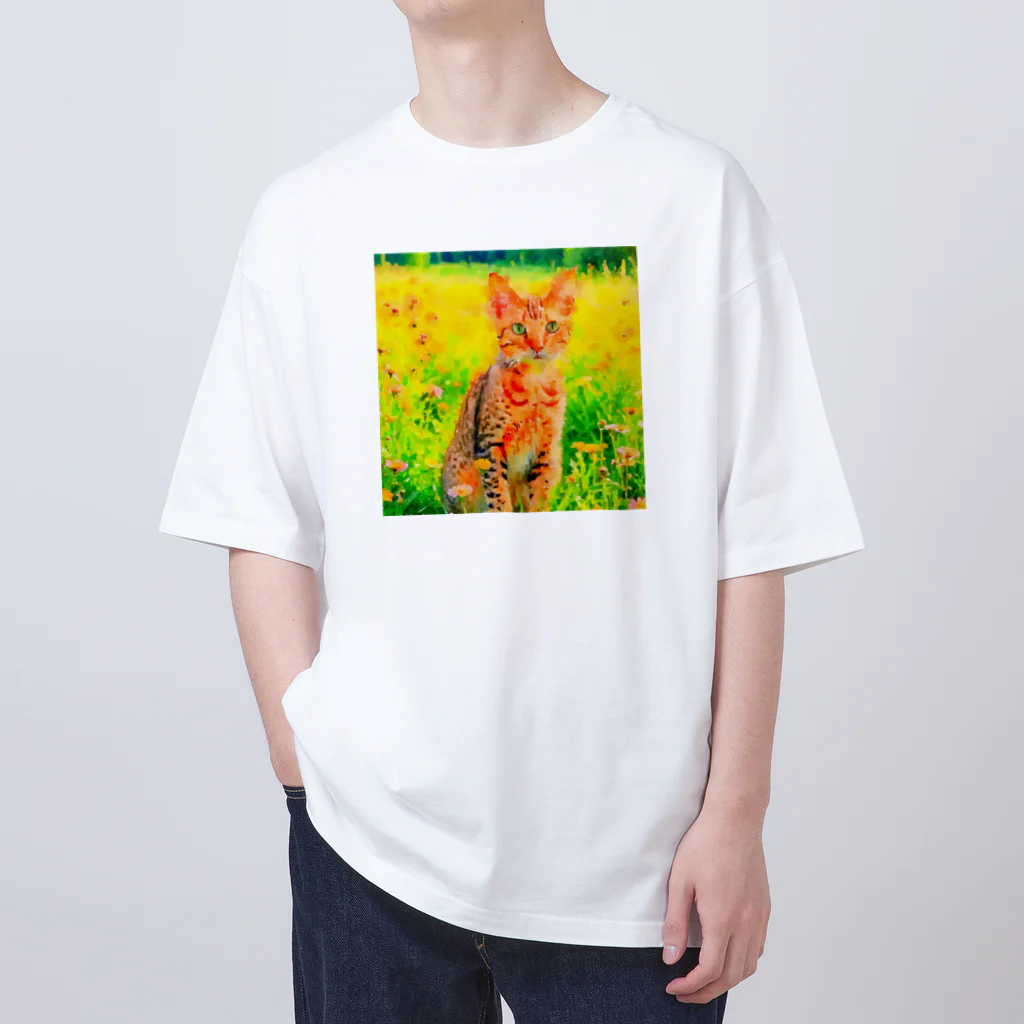 猫好きの谷の猫の水彩画/花畑のオシキャットねこのイラスト/キジトラネコ オーバーサイズTシャツ