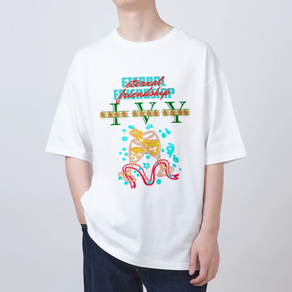 ivybloonの仲間と乾杯 Oversized T-Shirt