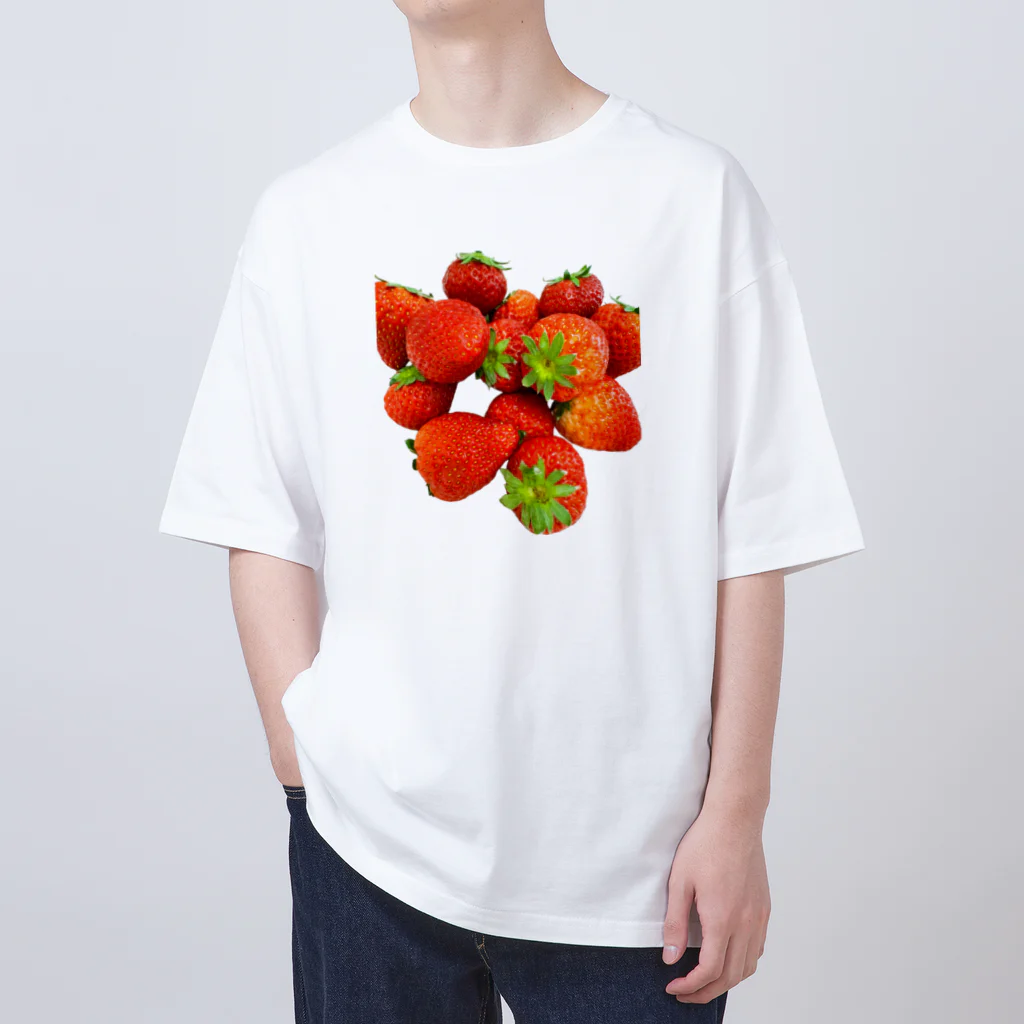 atelier_lapislazuliのいちごがいっぱい🍓 オーバーサイズTシャツ