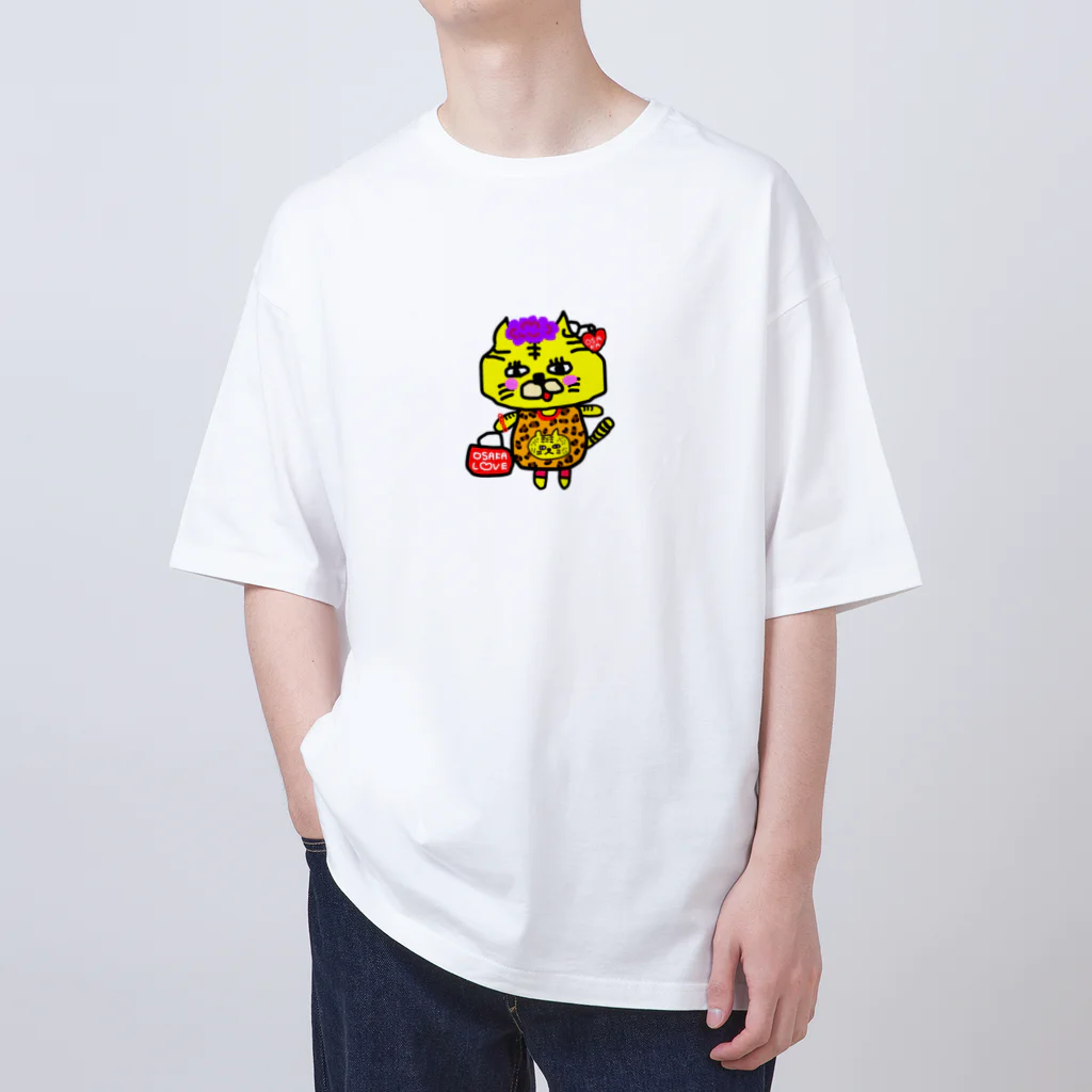 なんかクセになる販売店『あきょん』の大阪のオバトラちゃん オーバーサイズTシャツ