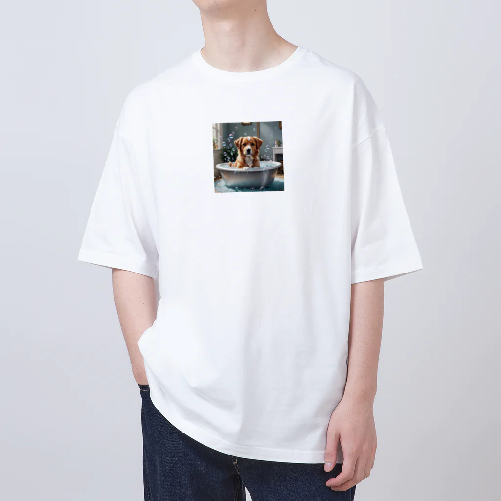 tk_rinbokuの犬の水浴び Oversized T-Shirt