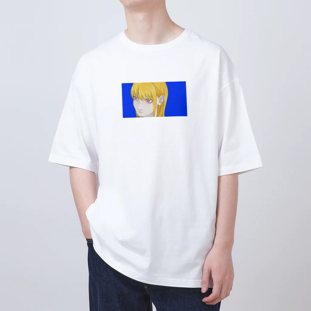 プラハの金色 Oversized T-Shirt