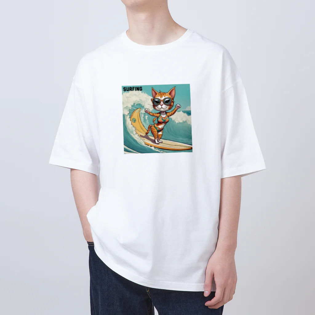 ハワイライフのSURFING猫（女の子バージョン） オーバーサイズTシャツ