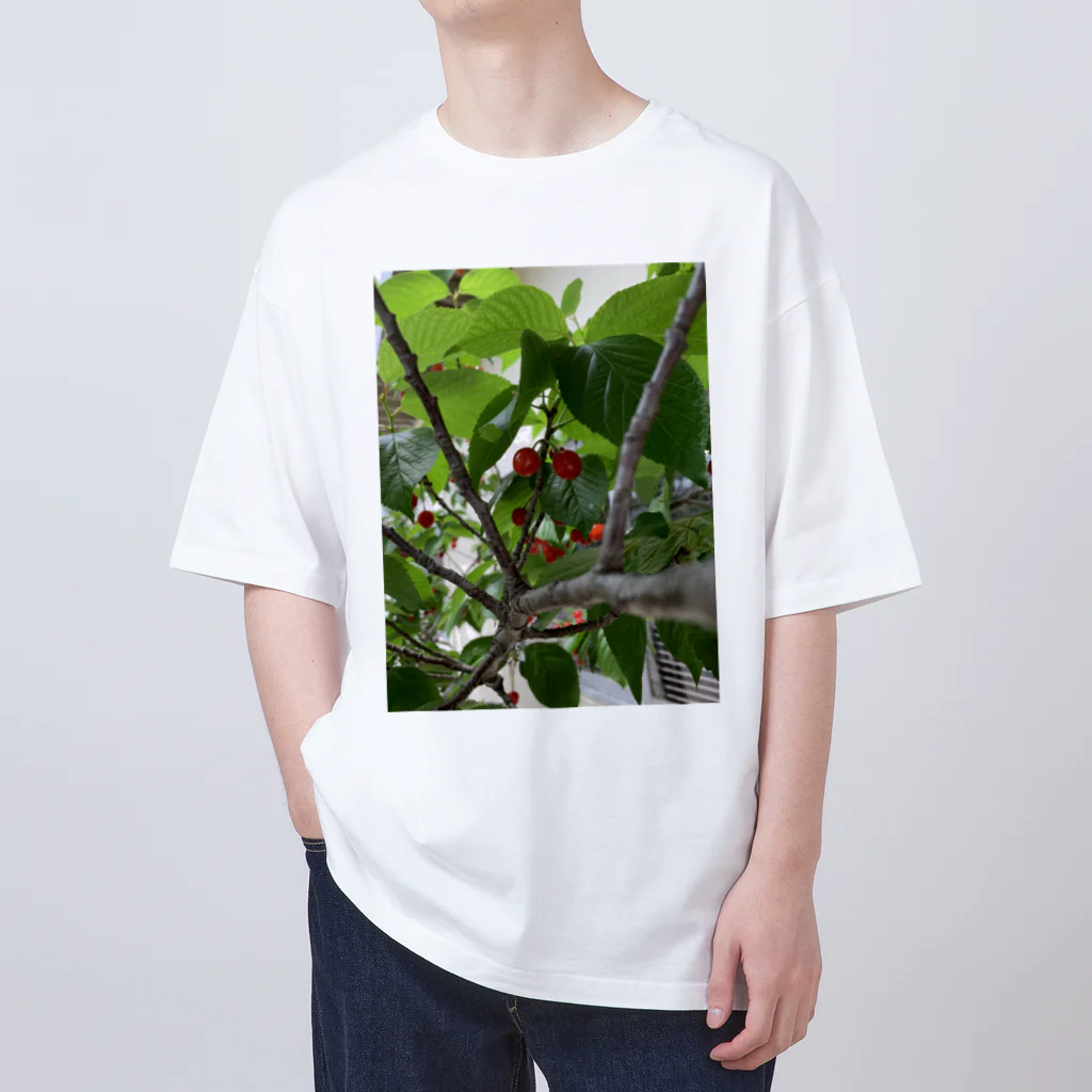 daikoku816のさくらんぼ🍒 Oversized T-Shirt