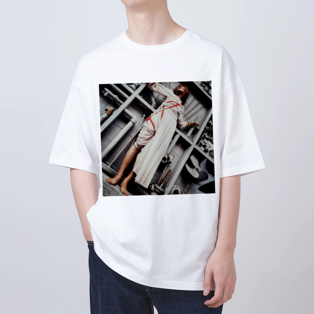 White-HoleのArt＋kinbaku Oversized T-Shirt