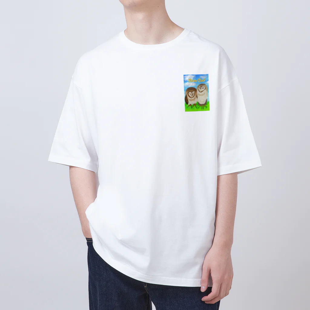 Lily bird（リリーバード）の草原とメンフクロウず（ロゴ入り）② Oversized T-Shirt