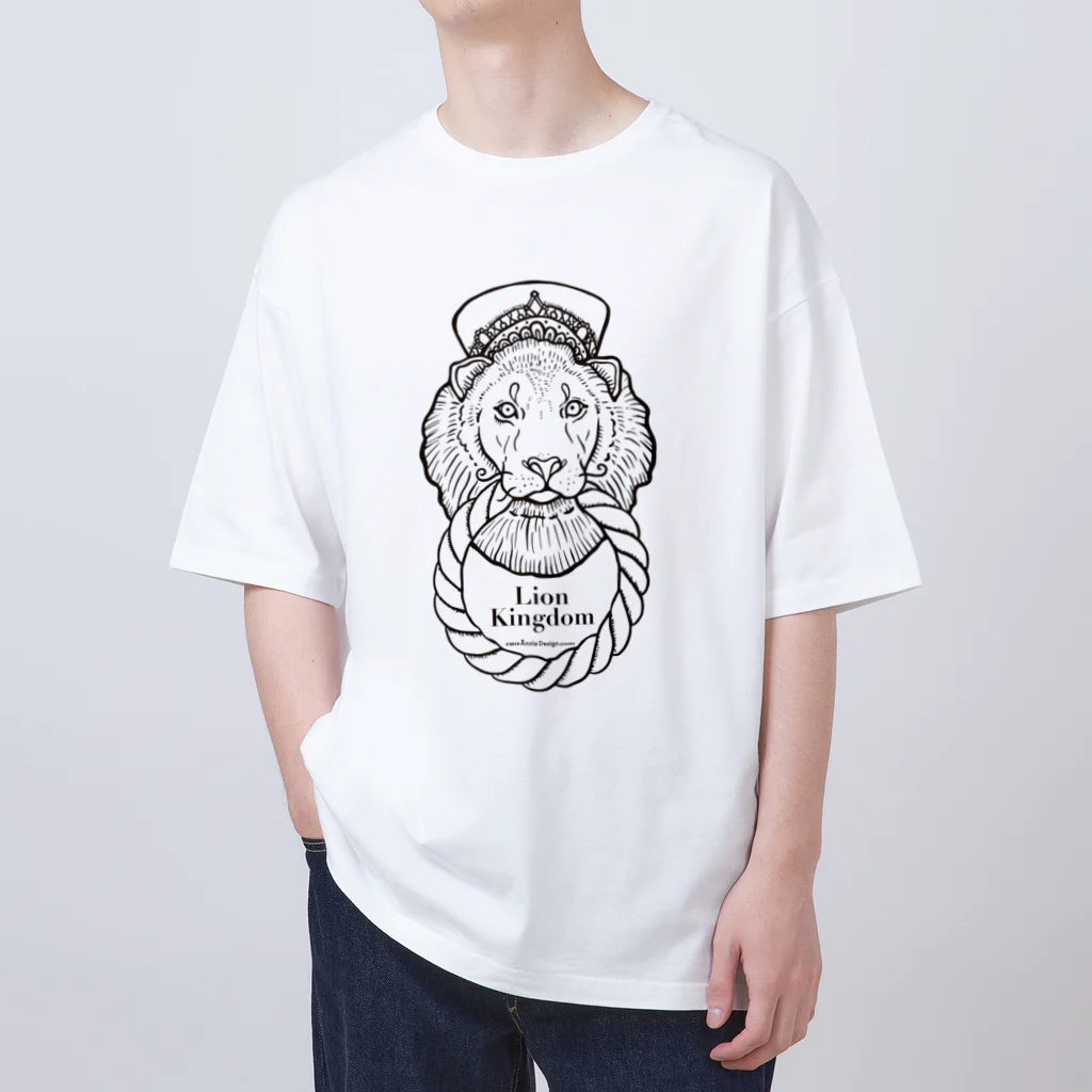 Annie Design okinawaのLion Kingdom オーバーサイズTシャツ