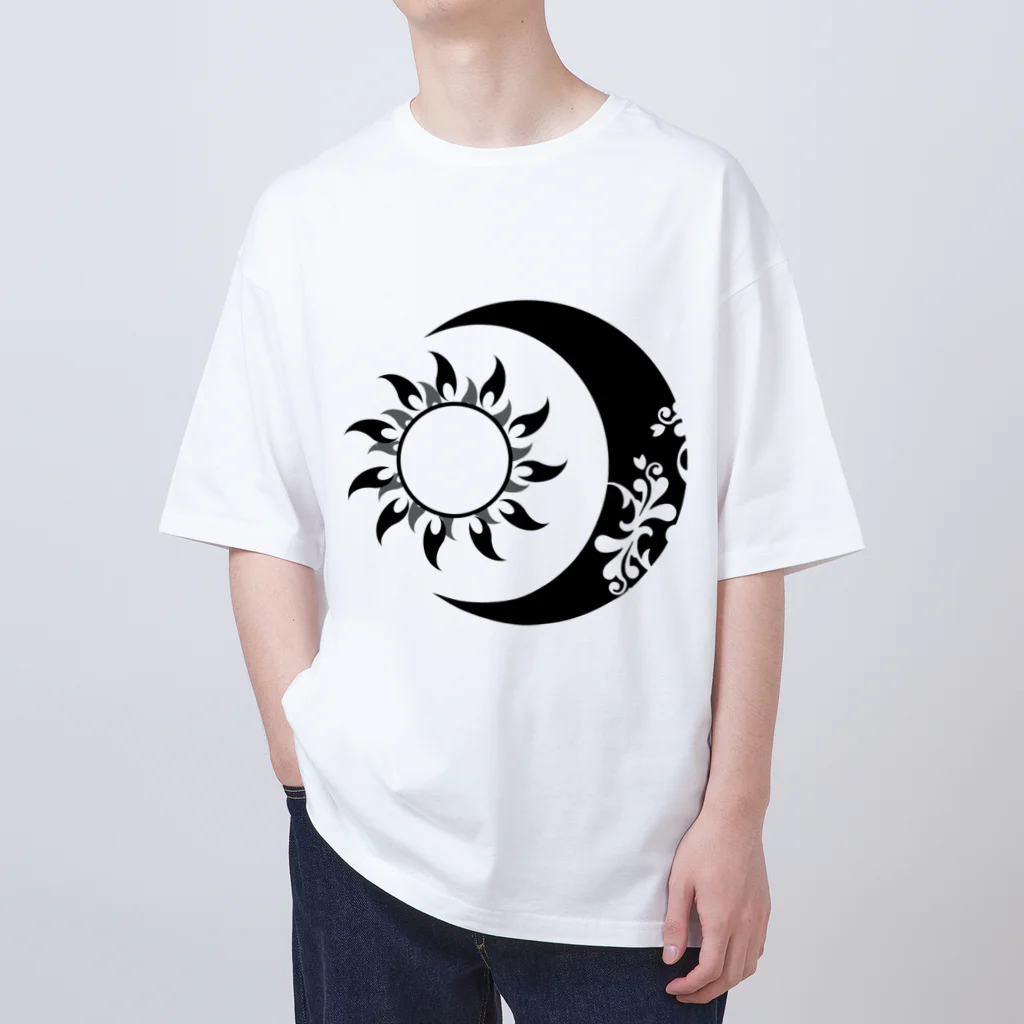 Senseの太陽と月 オーバーサイズTシャツ