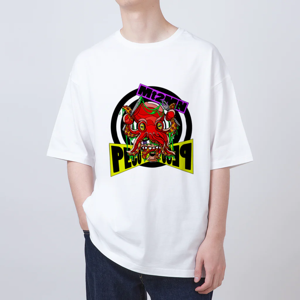 松本芽維新の我楽多SHOPのPECOTAKO！ 黒◎ver. Oversized T-Shirt