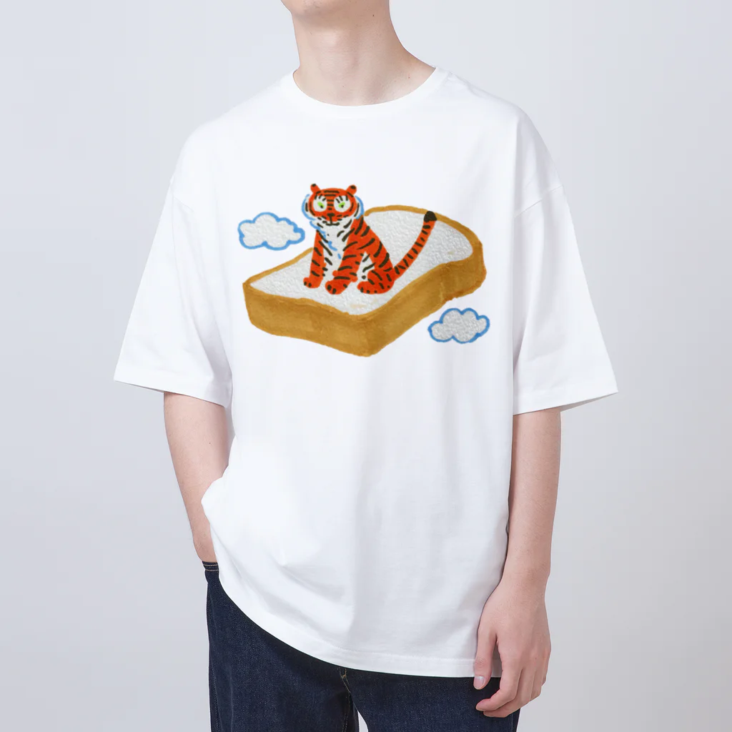 segasworksのイギリスパンとトラちゃん Oversized T-Shirt