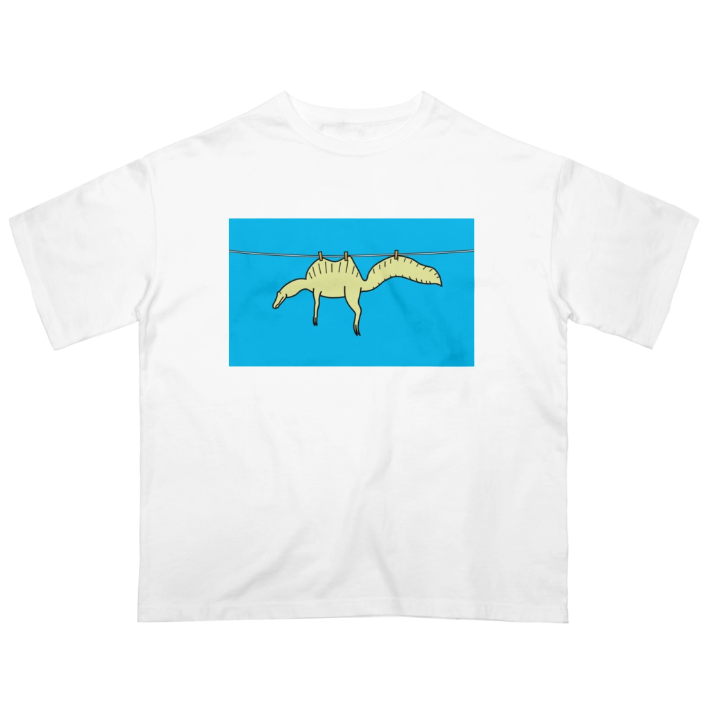 泥と暮らしのスピノサウルスの干し方 Oversized T-Shirt
