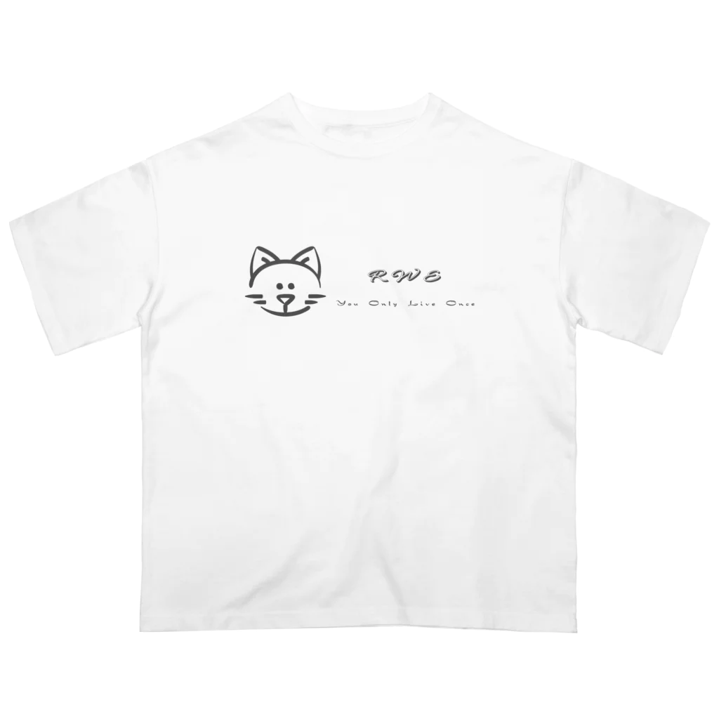 RWEのニャンゴリアン オーバーサイズTシャツ