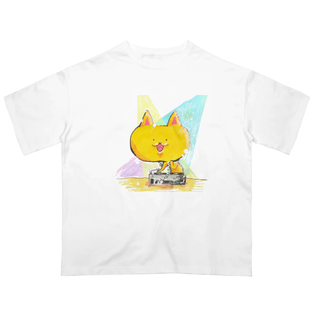 キノコファクトリーのDJねこ オーバーサイズTシャツ